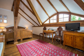 дворец усадьба гостиница ресторан ночлеги апартаменты номера в Польше Мазуры