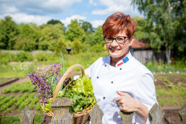 дворец усадьба гостиница ресторан ночлеги апартаменты номера в Польше Мазуры